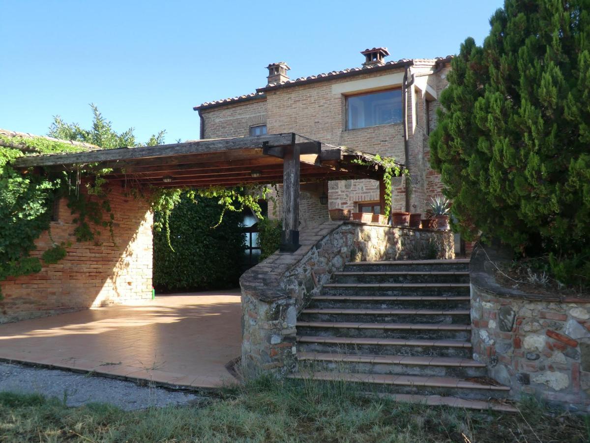Il Casale Di Sandra Чиуси Экстерьер фото